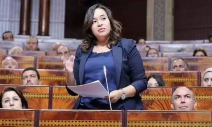 عزاوي تقترح ” حجرا منزليا “بدل الفندقي لمغاربة الخارج