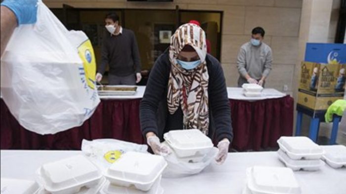 سفارة المغرب بالأرجنتين تقدم مساعدات غذائية للساكنة المعوزة
