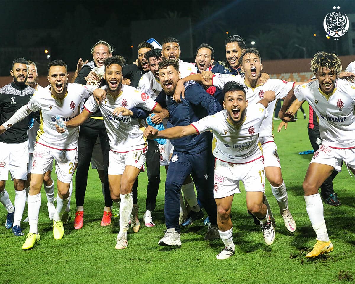 بدلاء الوداد يؤمّنون صدارة الدوري قبل رحلة جوهانسبورغ