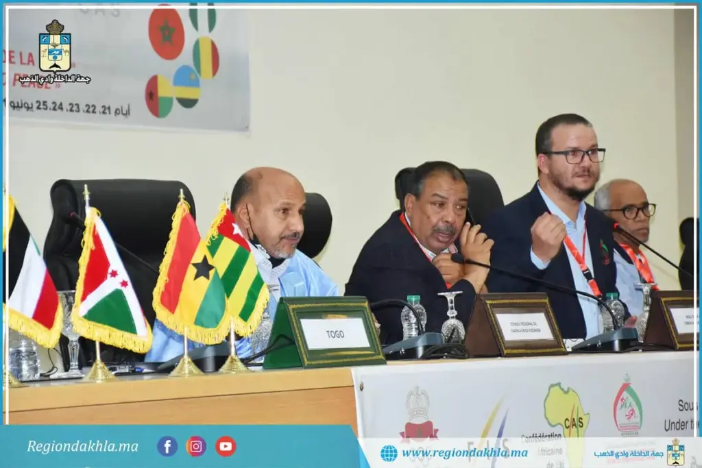 الاتحاد الإفريقي للتزلج يختار الداخلة مقرا وآيت ورشيخ رئيسا