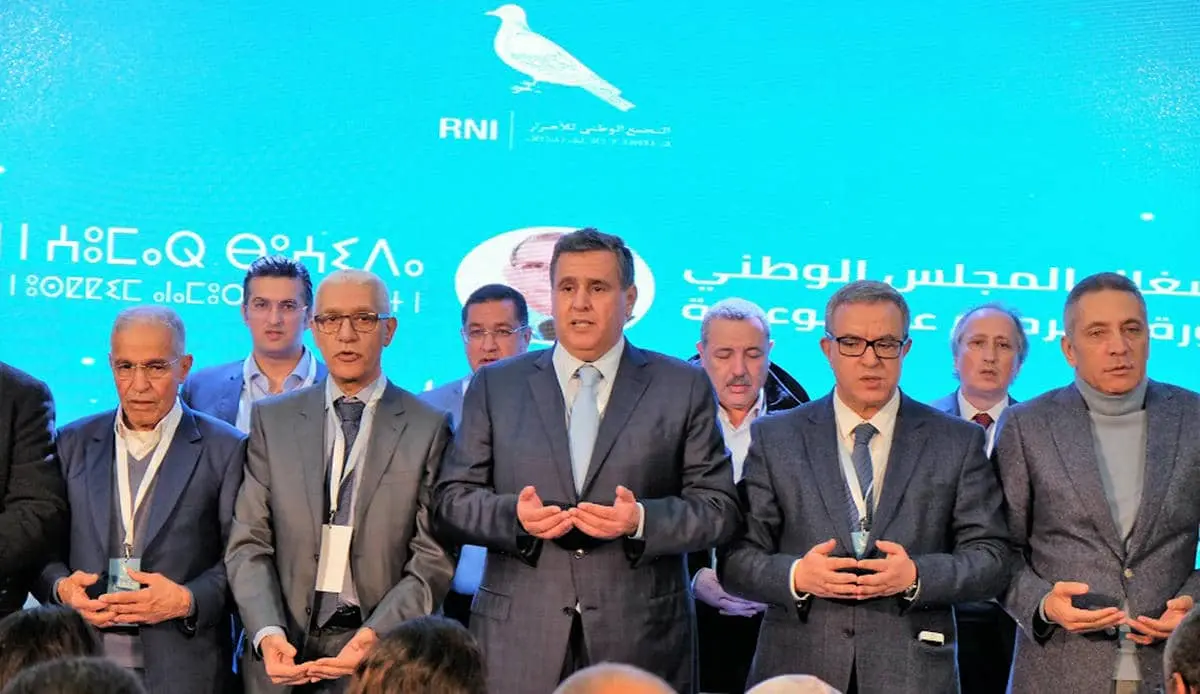 “الأحرار” يدعو للملك بالشفاء