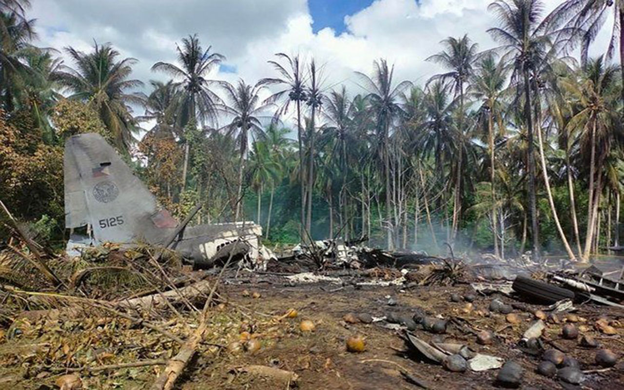 ارتفاع حصيلة ضحايا الطائرة الفلبينية إلى 50 قتيلا