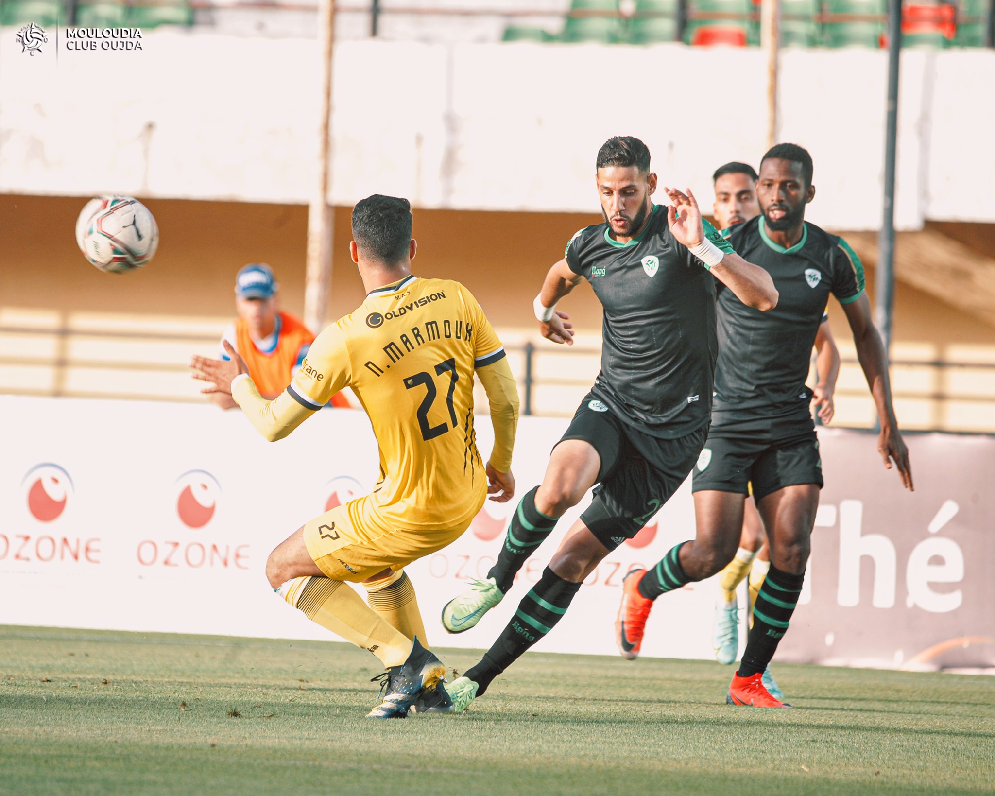 الحر الشديد “يوقف” مباريات الدوري الاحترافي المغربي