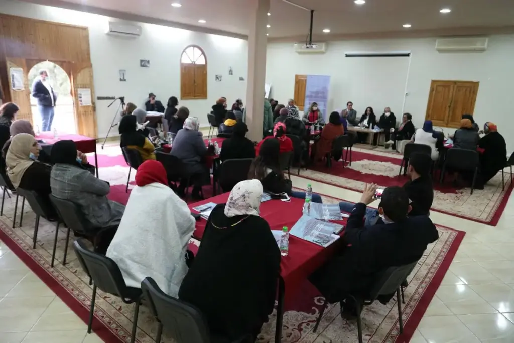 دورة تكوينية حول الأنظمة المعيارية والقانونية للعملية الانتخابية