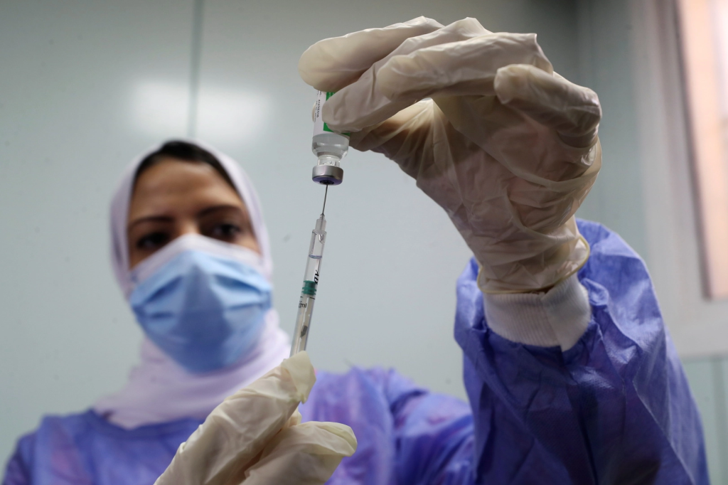 وزارة الصحة تطالب ذوي الهشاشة الصحية بالاستجابة لنداء التطعيم