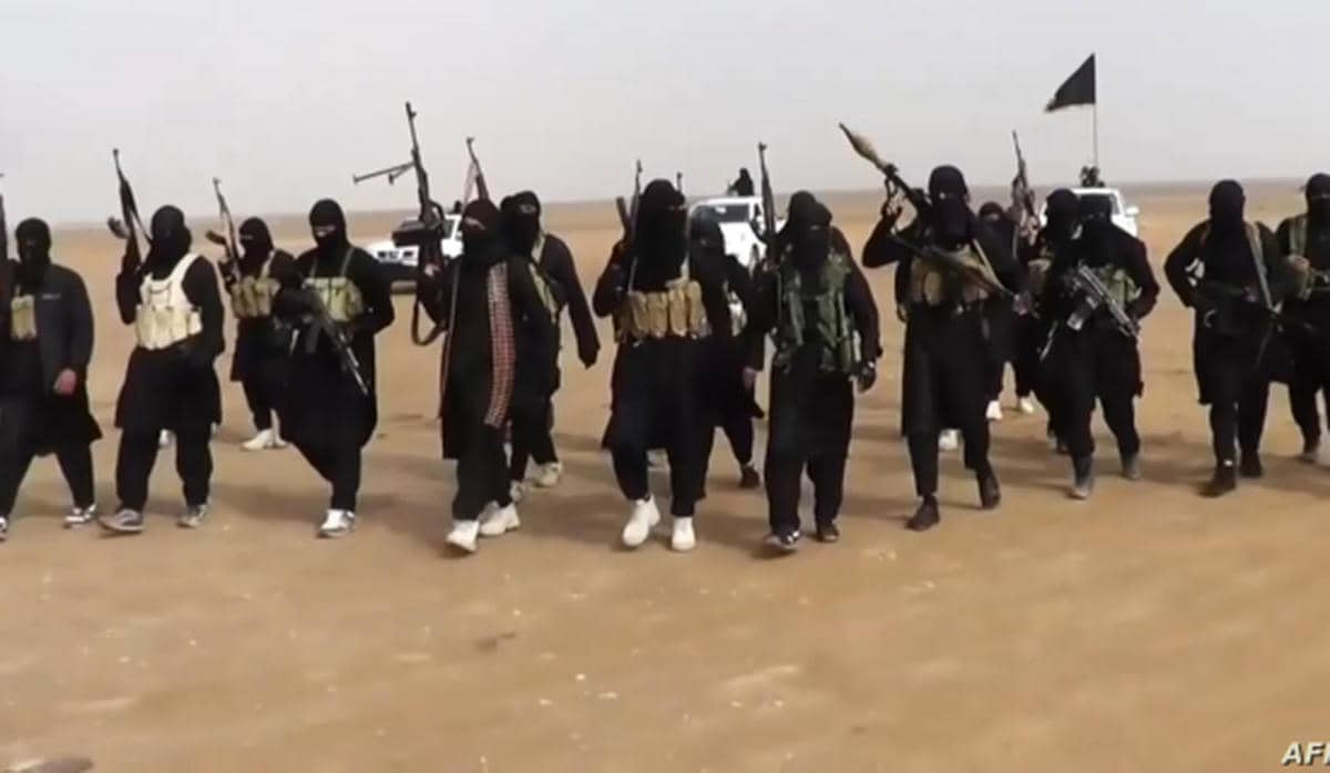“الحشد الشعبي” يصد هجوم “داعش” وسط العراق