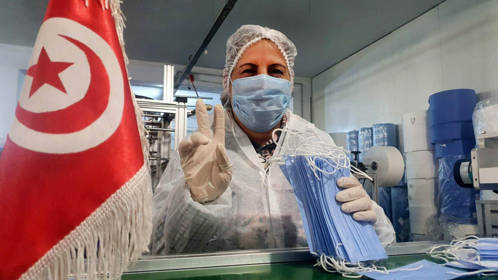 تونس تتوقع انحصار الموجة الرابعة لفيروس كورونا منتصف غشت