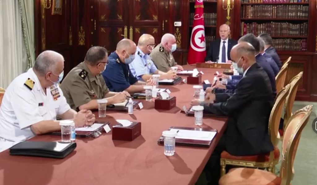 الداخلية: الرئيس التونسي مستهدف