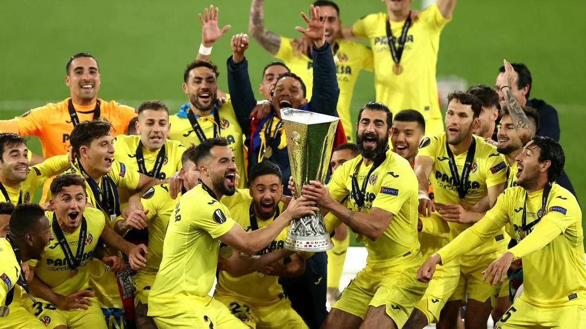 “ويفا” يسمح بحضور 13 ألفا متفرح لـ”السوبر”