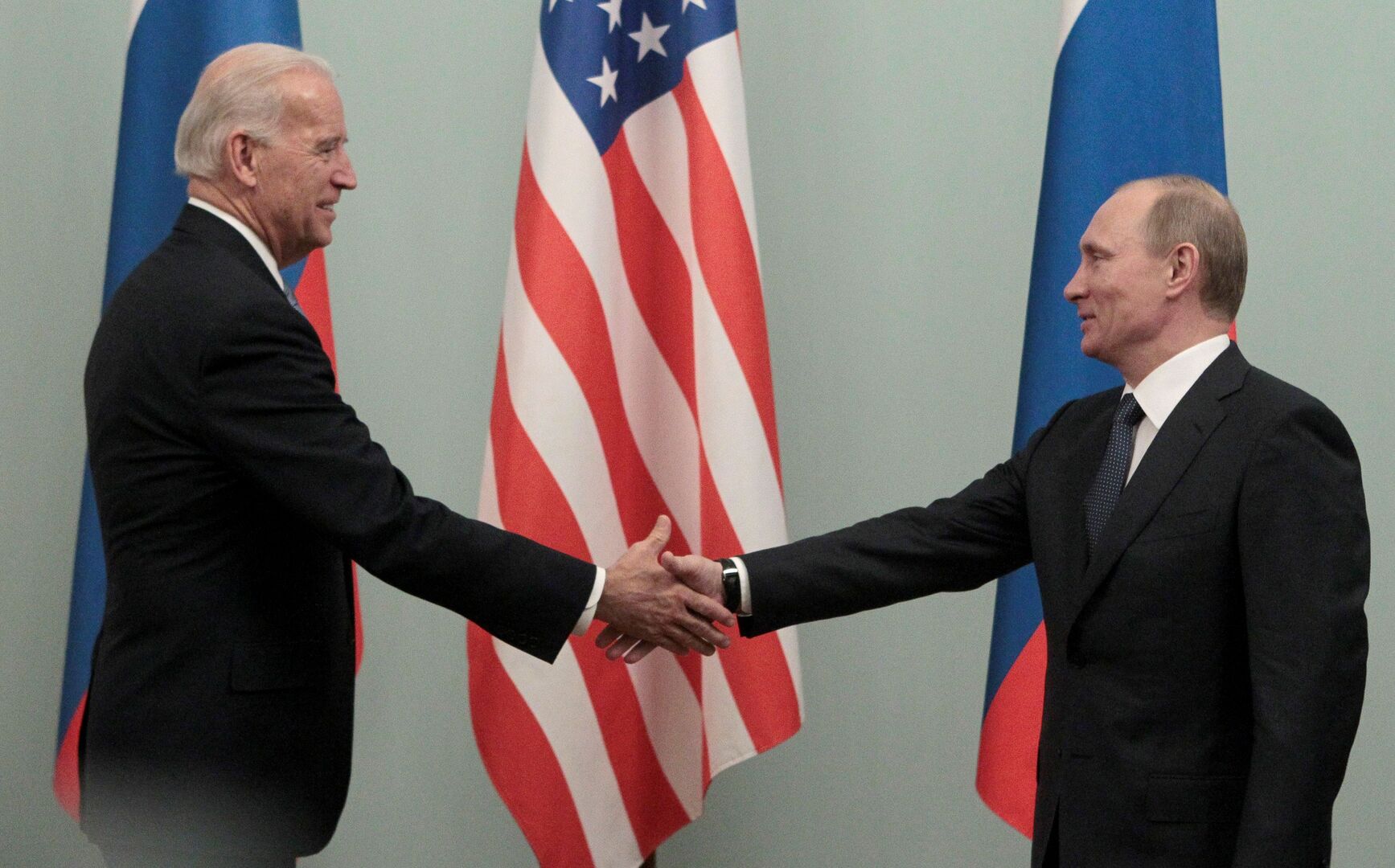 موسكو تأمل لقاء قريبا بين بوتين وبايدن