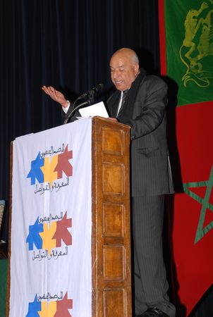 وفاة الكاتب المغربي حاضي الحمياني