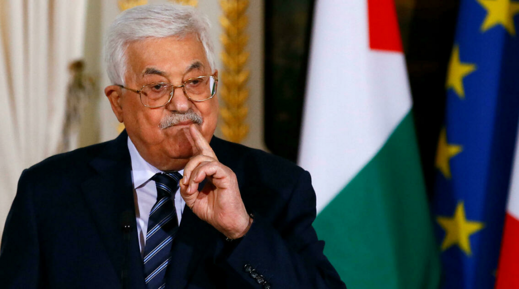 الرئيس الفلسطيني يجتمع بوزير الدفاع الإسرائيلي