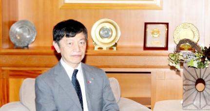 سفير اليابان يثني على انتخابات المغرب
