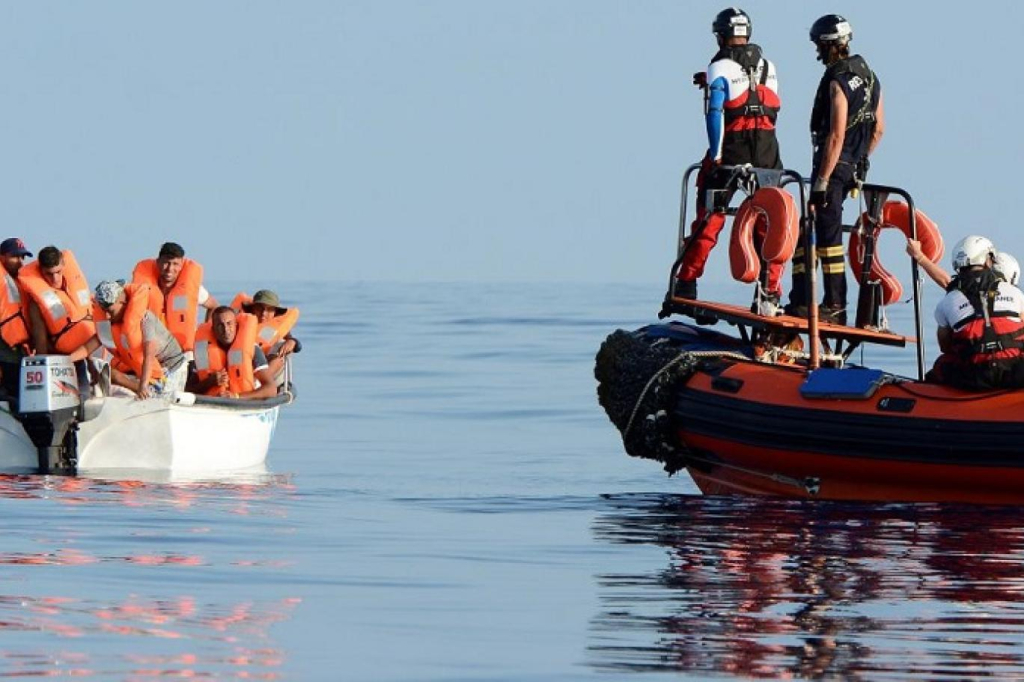 بعد اعتراض 17 قاربا جزائريا.. السلطات الإسبانية تعثر على 8 جثت لمهاجرين