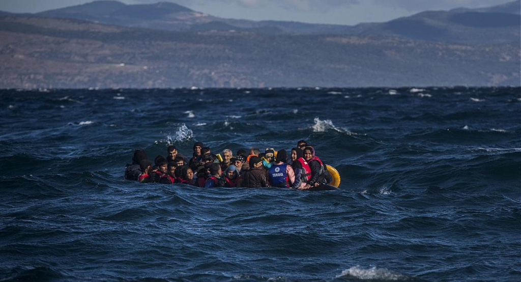 1000 مهاجر “يهربون” من الجزائر نحو إسبانيا