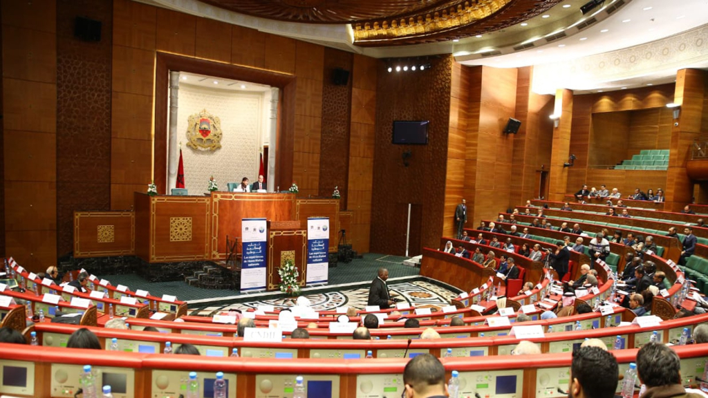 مجلس المستشارين يتدارس ملف الشباب ويناقش انفتاح البرلمان على المواطنين