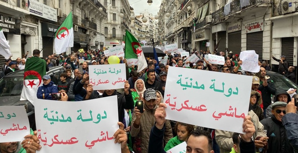 احتجاجات بجنيف تندد بالقمع والتعذيب والاعتقالات التعسفية للنظام الجزائري
