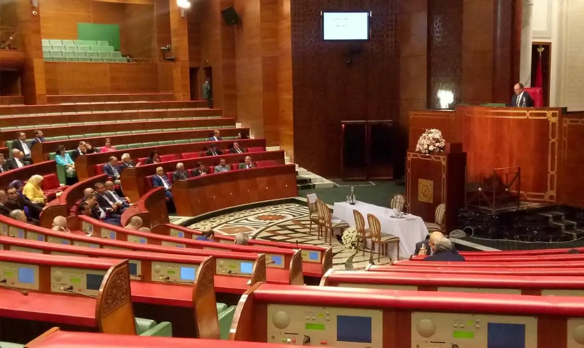 “المستشارين” يجيز مشروعا لتسوية وضعية أطر الأكاديميات