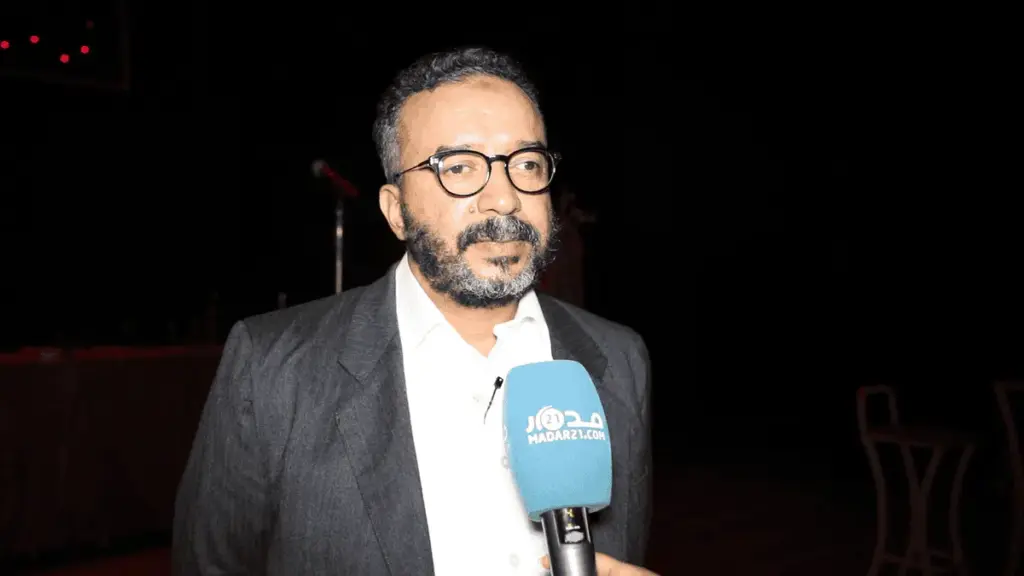 كمال الكاظيمي لـ”مدار21″: استقبلت خبر افتتاح المسارح كالطفل الصغير