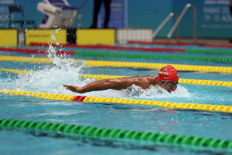 10 ميداليات للمغرب في البطولة الإفريقية للسباحة