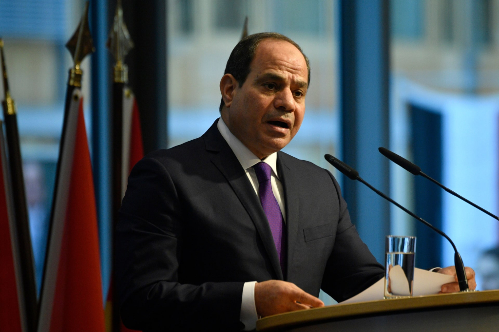 الملك يهنئ السيسي بفوزه برئاسيات مصر