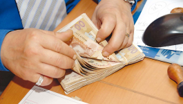 “الحوار الاجتماعي” يرفع نفقات الدولة على الموظفين بـ10,8 مليار درهم