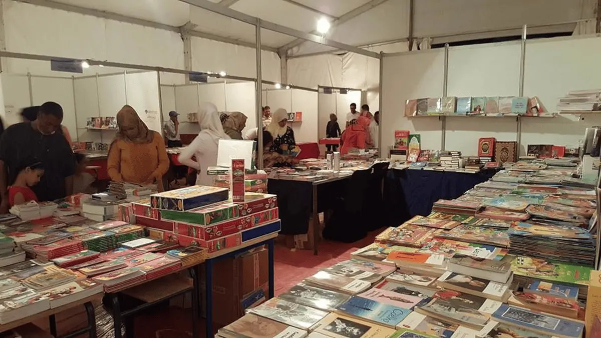 معرض الكتاب.. مصر تتصدر العارضين الأجانب والآداب تتفوق على العلوم