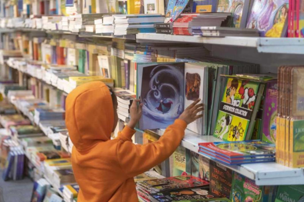 كورونا ينقل المعرض الدولي للكتاب للرباط مؤقتا