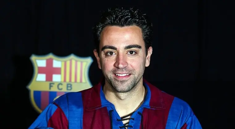 تشافي هرنانديس مدربا لنادي برشلونة