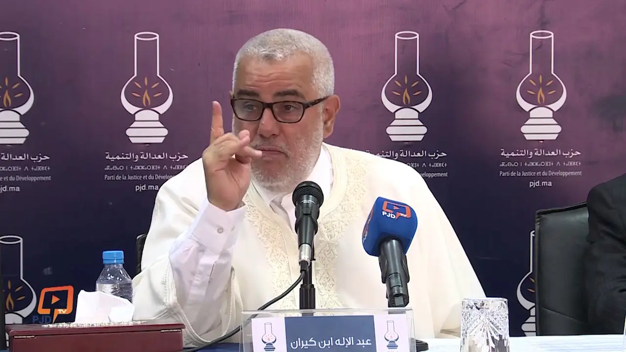 ابن كيران يدافع عن “بلاغ المعاصي” ويؤكد: الزلازل والبراكين وراءها سبب ولما انقطع المطر توجهنا إلى الله