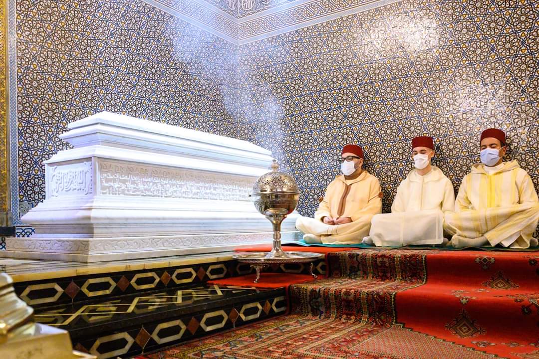 الملك محمد السادس يحي ذكرى وفاة والده