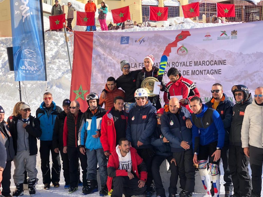 الفريق الوطني للتزلج يشارك في المسابقات المؤهلة للألعاب الشتوية