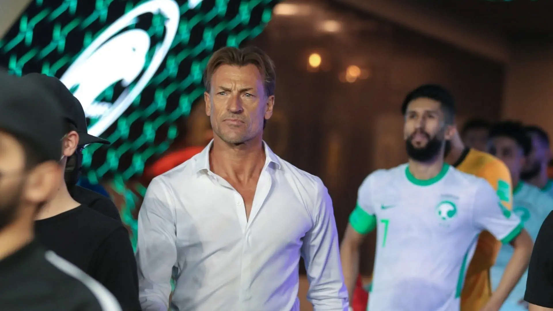 هيرفي رونار يعلن لائحة المنتخب السعودي لكأس العالم