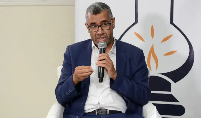 بووانو يدعو “البوليساريو” لحل نفسها والالتحاق بالوطن لتنزيل “الحكم الذاتي”