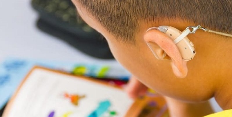 حملة طبية لعلاج السمع للأطفال المتمدرسين بالحسيمة