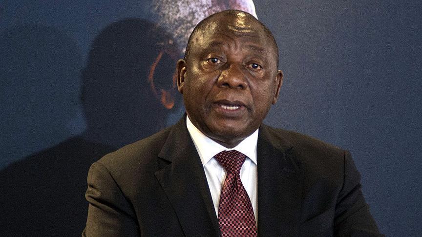 لجنة مكافحة الفساد تسلّم تقريرها للرئيس الجنوب إفريقي