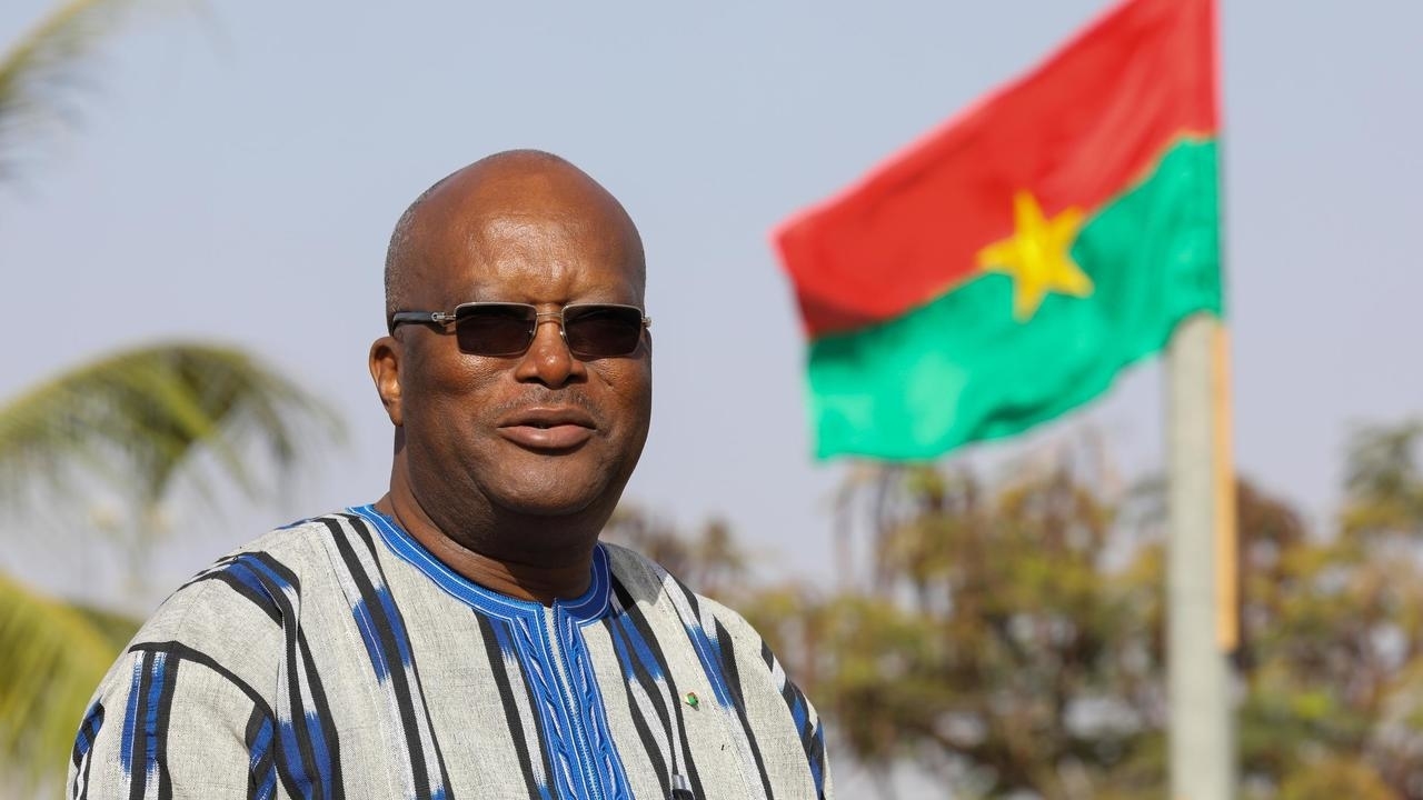 الملك يهنّئ رئيس بوركينا فاسو