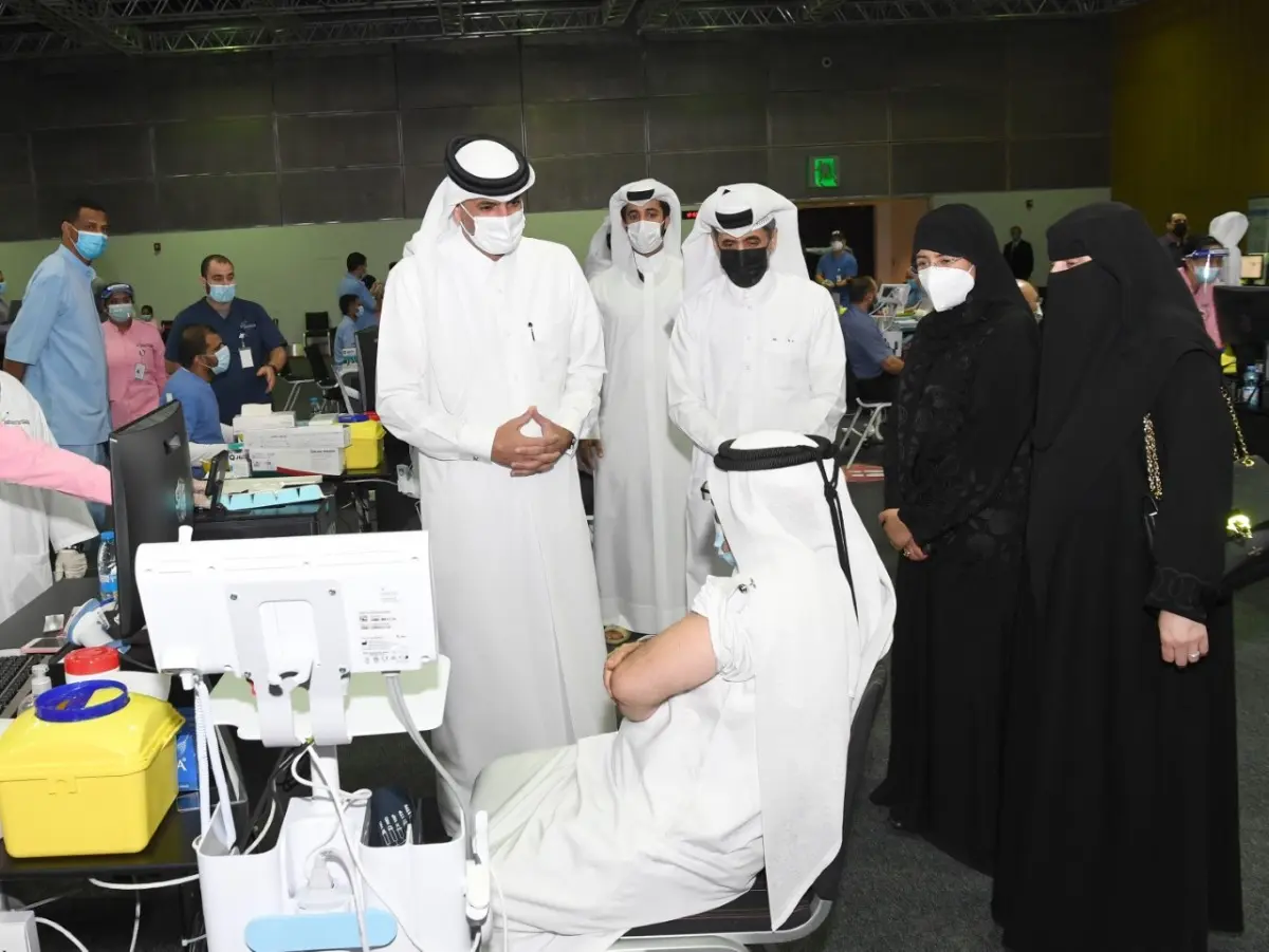85% من القطريين تلقوا جرعتي لقاح كورونا