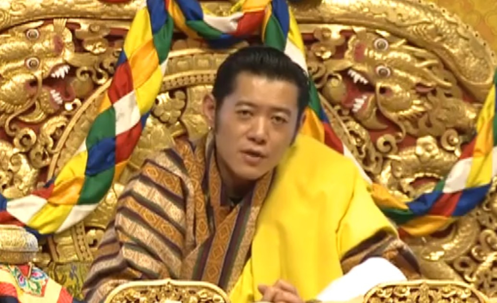 الملك يهنئ عاهل بوتان بالعيد الوطني لبلاده