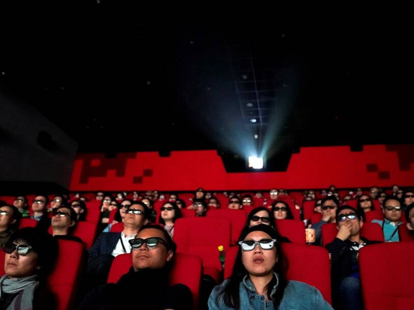 الإمارات ترفع الرقابة عن الأفلام مقابل الإشارة إلى “+21 عاما”