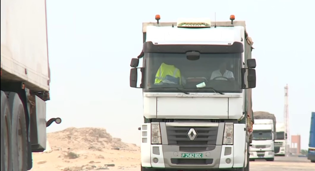 تفاصيل فقدان أربع سائقين مغاربة على متن ثلاث شاحنات بين بوركينافاسو والنيجر