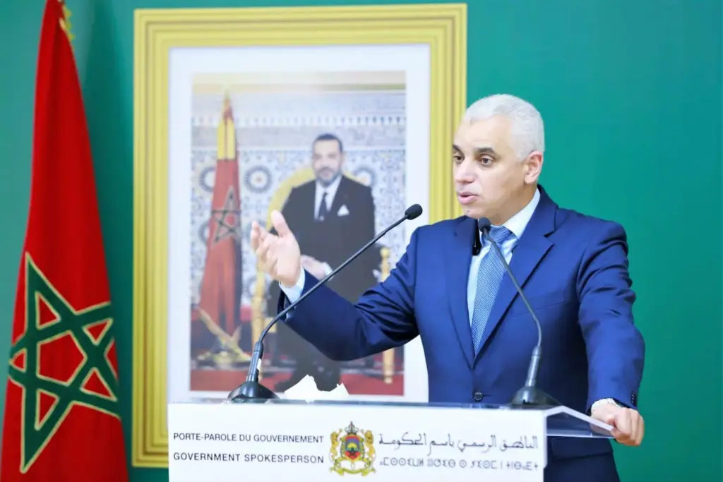 وزارة الصحلة تتخلى عن “الفرنسة” وأبوعلي: كفانا من العبث بالسيادة اللغوية