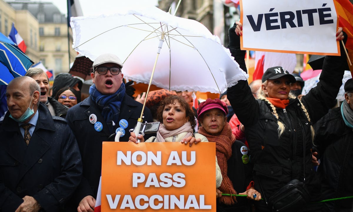 الجواز الصحي يواصل إخراج الفرنسيين للاحتجاج بالشوارع