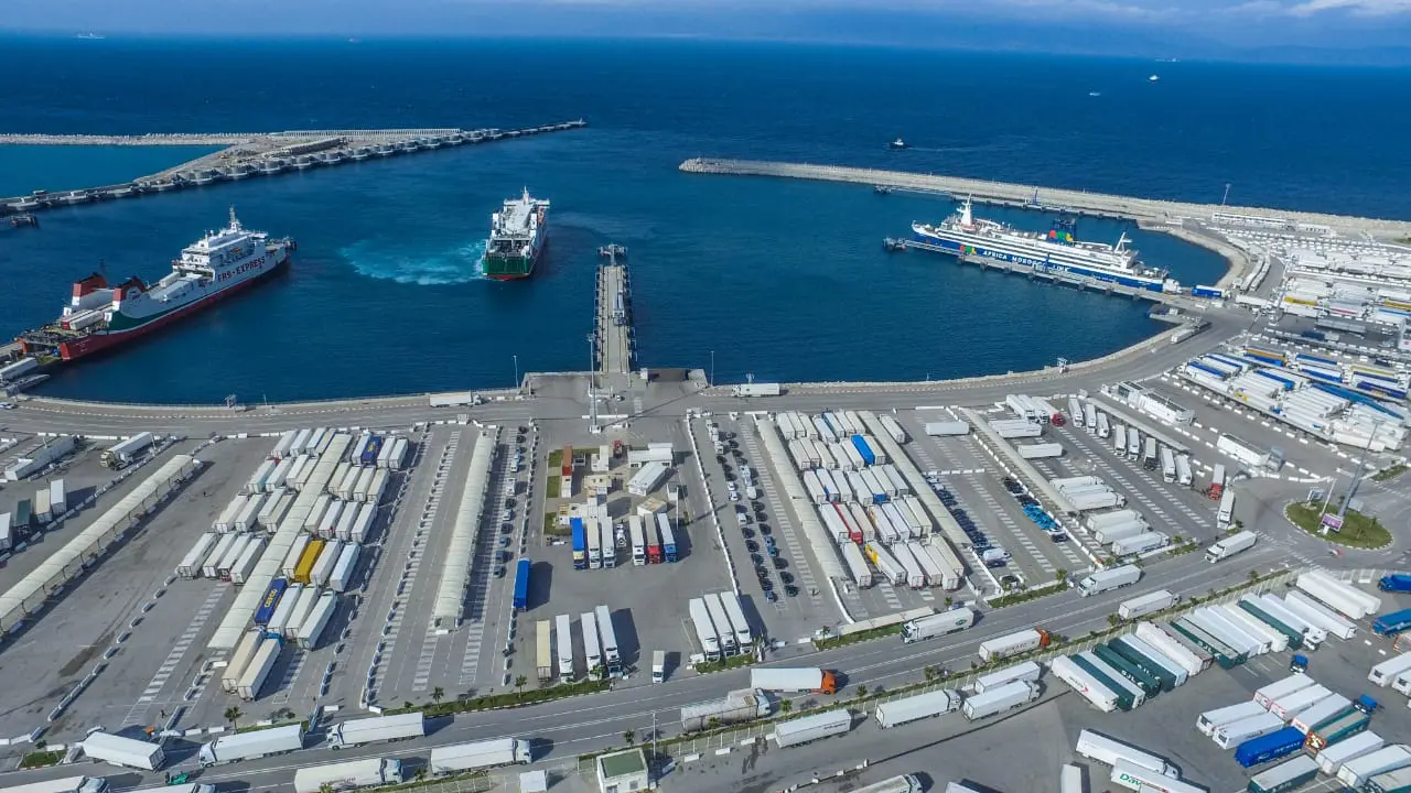 المغرب يخصص 75 مليار درهم لرفع طاقة الموانئ لـ450 مليون طن