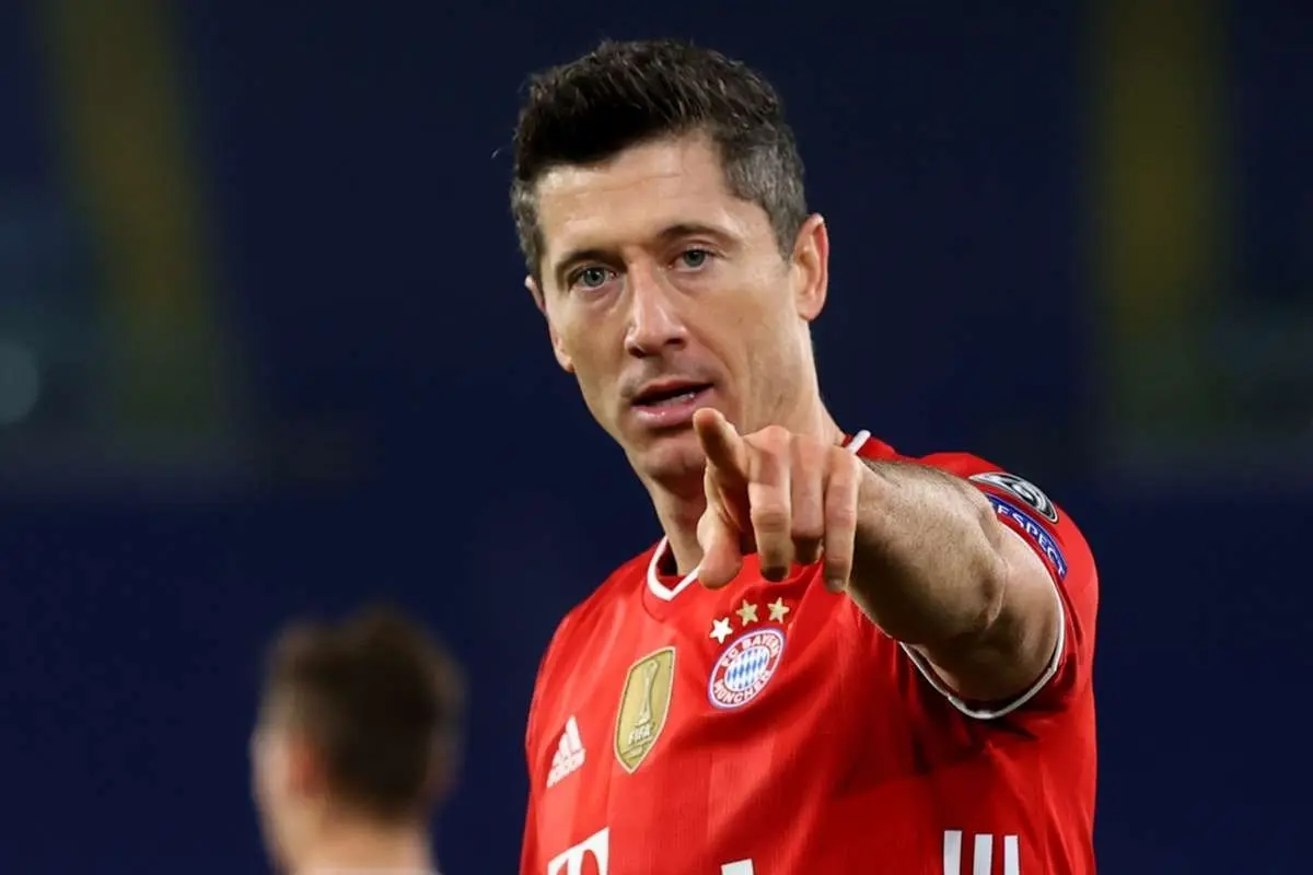 برشلونة يعرض 40 مليون أورو لضم ليفاندوفسكي