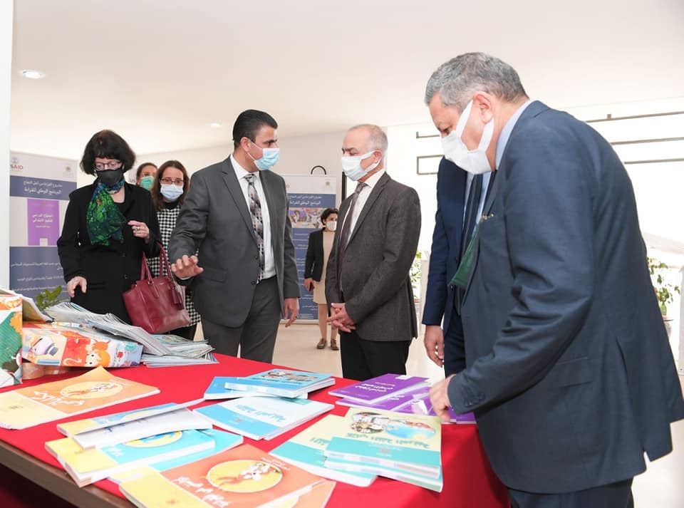 وزارة التعليم توزع مليون و100 ألف كتاب وقصة على تلاميذ الابتدائي