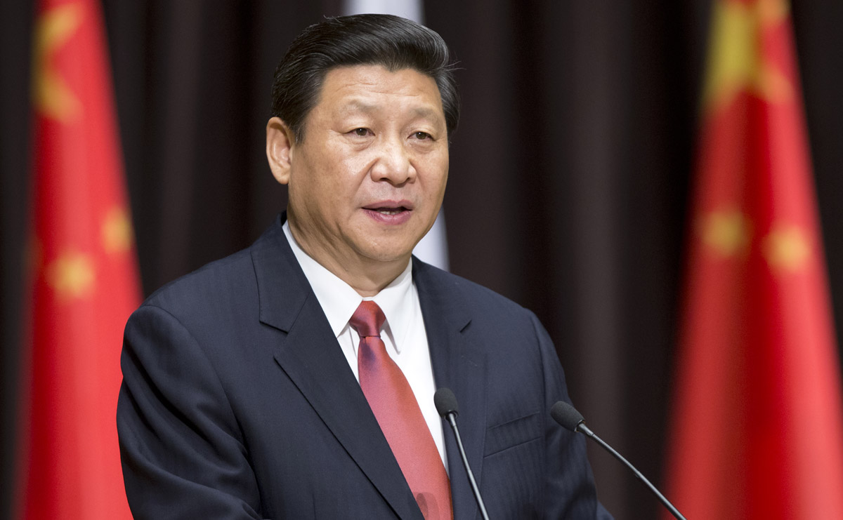 رئيس الصين يدعو ماكرون ل”ضبط  النفس”