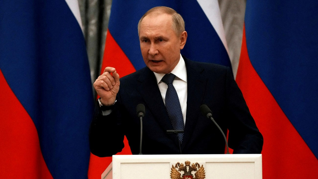 بوتين يستثني “الدول الصديقة” من حظر مبيعات النفط الروسي