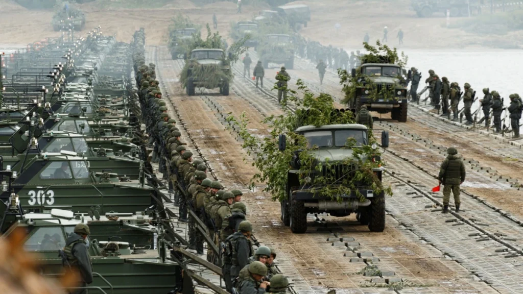 حرب أوكرانيا..روسيا تقطع الغاز والغرب يشحذ السلاح