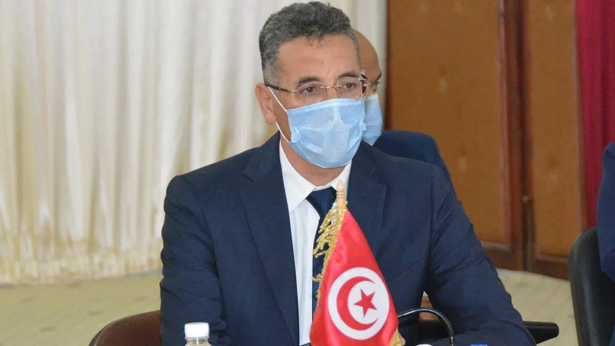 إحباط عملية لاغتيال وزير الداخلية التونسي
